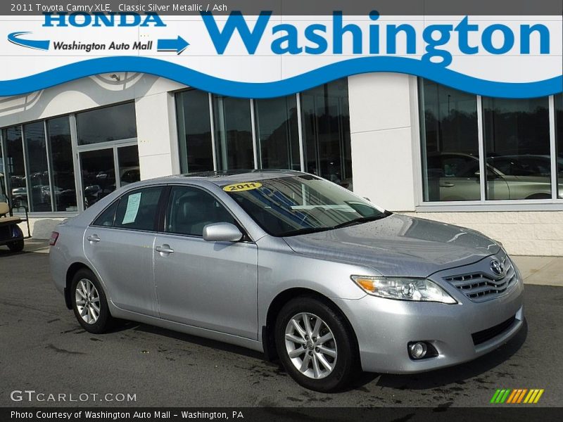 Classic Silver Metallic / Ash 2011 Toyota Camry XLE