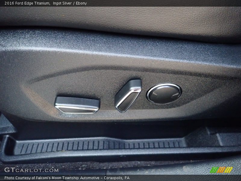Ingot Silver / Ebony 2016 Ford Edge Titanium