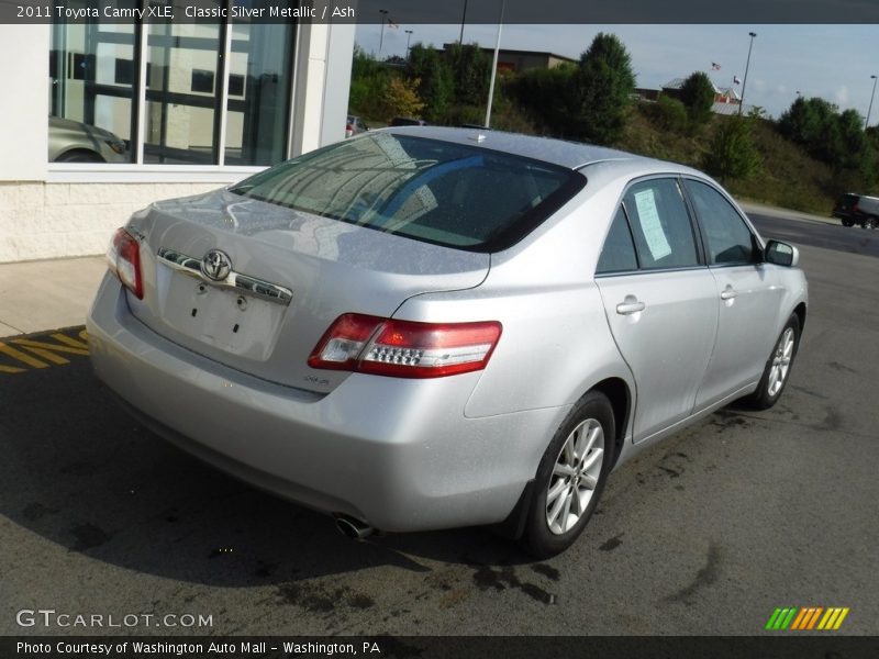 Classic Silver Metallic / Ash 2011 Toyota Camry XLE