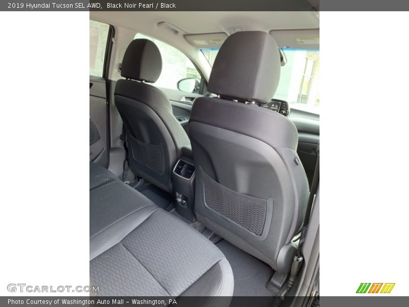 Black Noir Pearl / Black 2019 Hyundai Tucson SEL AWD