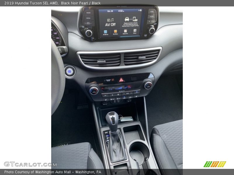 Black Noir Pearl / Black 2019 Hyundai Tucson SEL AWD