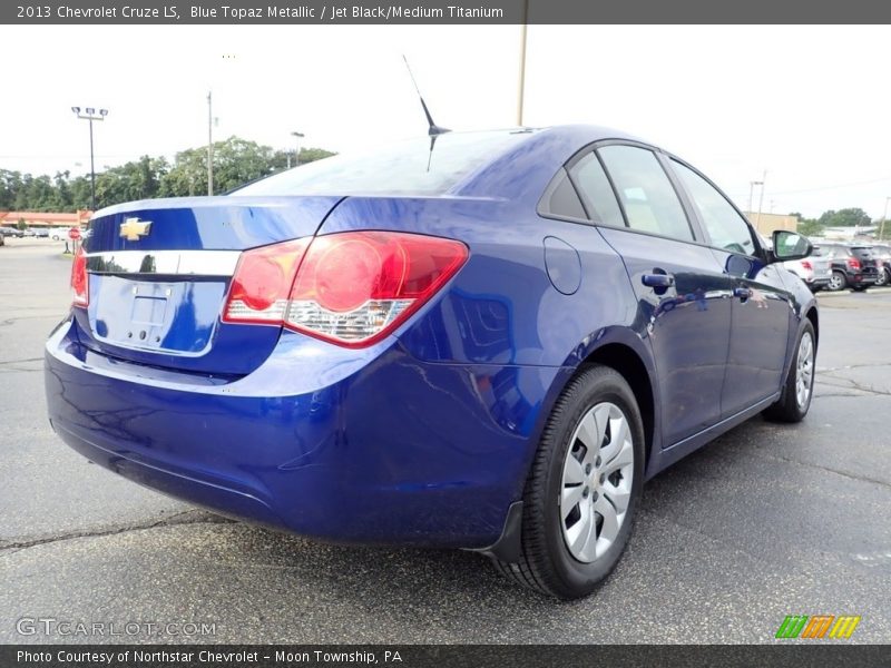 Blue Topaz Metallic / Jet Black/Medium Titanium 2013 Chevrolet Cruze LS