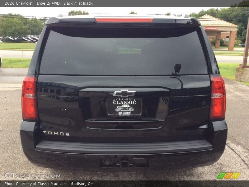  2020 Tahoe LS 4WD Logo