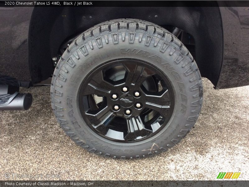  2020 Tahoe LS 4WD Wheel