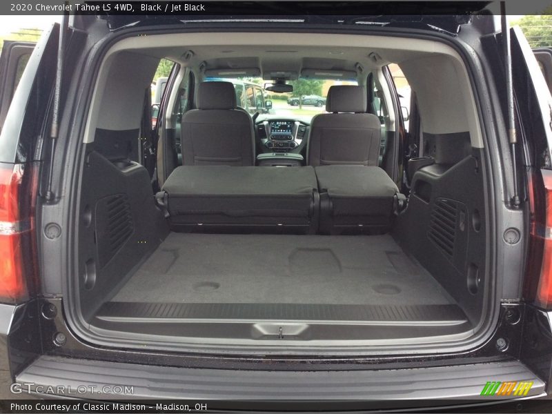  2020 Tahoe LS 4WD Trunk
