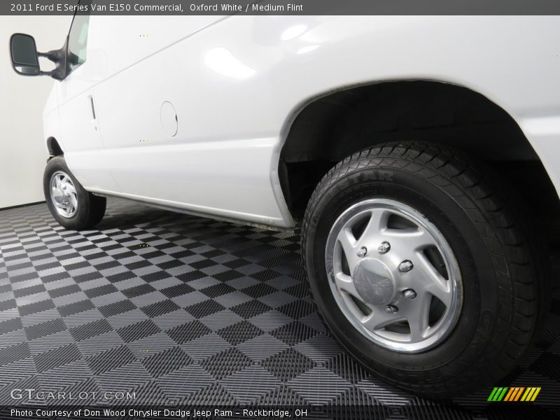 Oxford White / Medium Flint 2011 Ford E Series Van E150 Commercial
