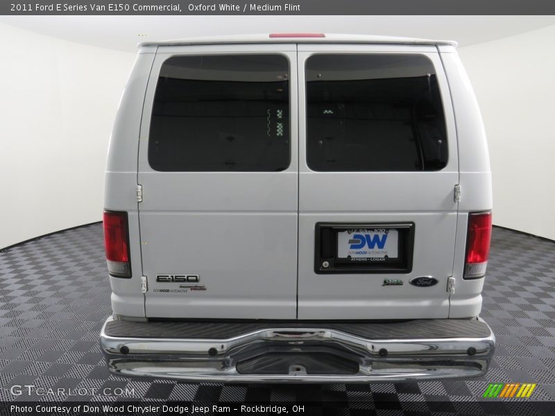 Oxford White / Medium Flint 2011 Ford E Series Van E150 Commercial