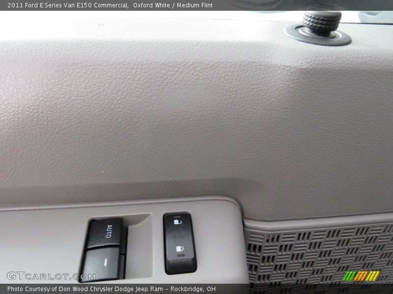 Oxford White / Medium Flint 2011 Ford E Series Van E150 Commercial