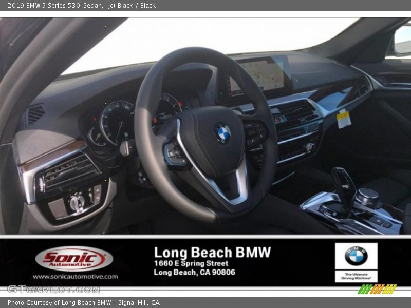 Jet Black / Black 2019 BMW 5 Series 530i Sedan