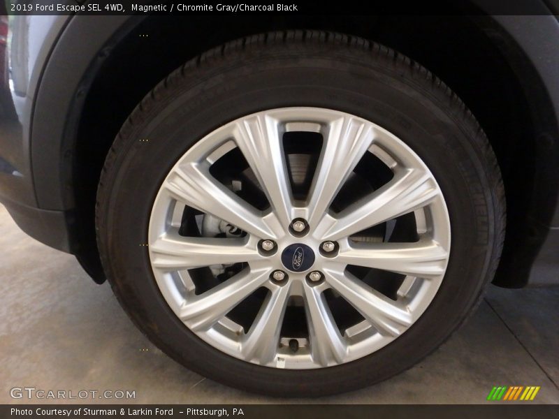 Magnetic / Chromite Gray/Charcoal Black 2019 Ford Escape SEL 4WD