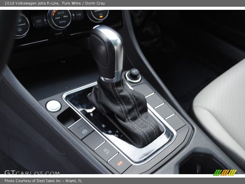 Pure White / Storm Gray 2019 Volkswagen Jetta R-Line