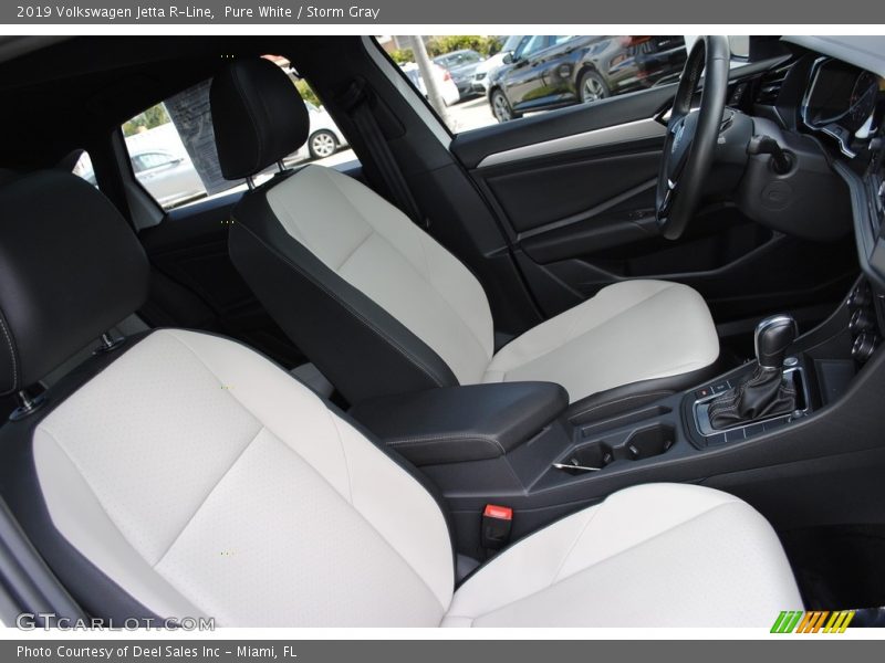 Pure White / Storm Gray 2019 Volkswagen Jetta R-Line