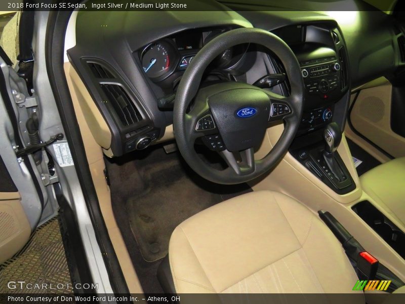 Ingot Silver / Medium Light Stone 2018 Ford Focus SE Sedan