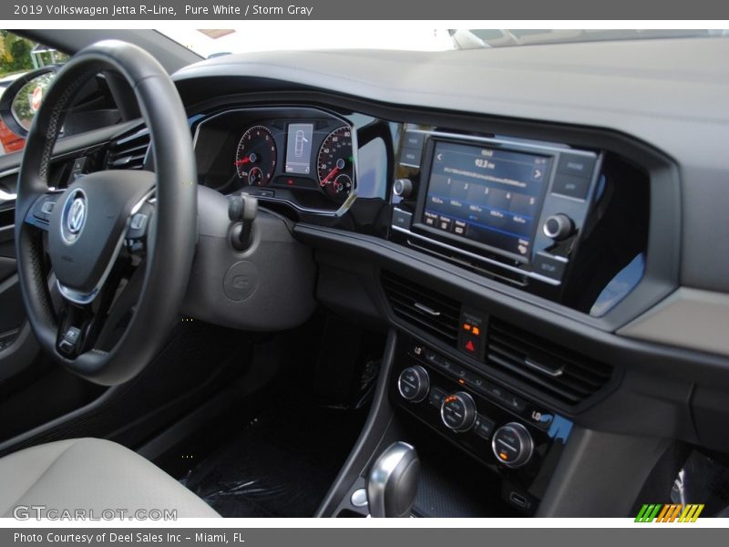 Pure White / Storm Gray 2019 Volkswagen Jetta R-Line
