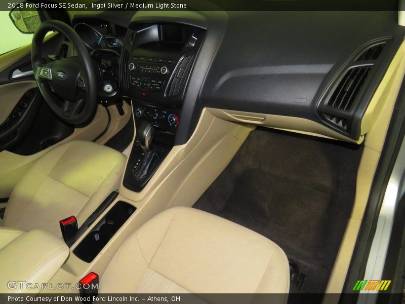 Ingot Silver / Medium Light Stone 2018 Ford Focus SE Sedan