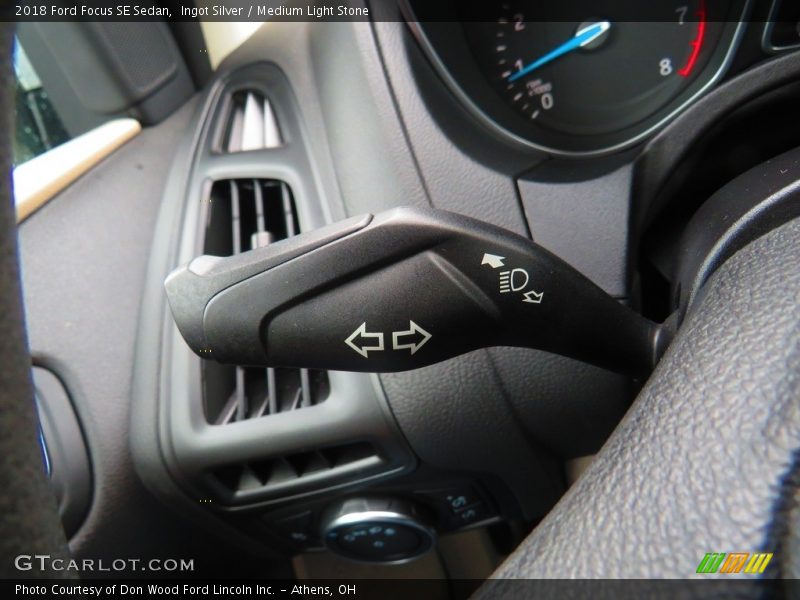 Ingot Silver / Medium Light Stone 2018 Ford Focus SE Sedan