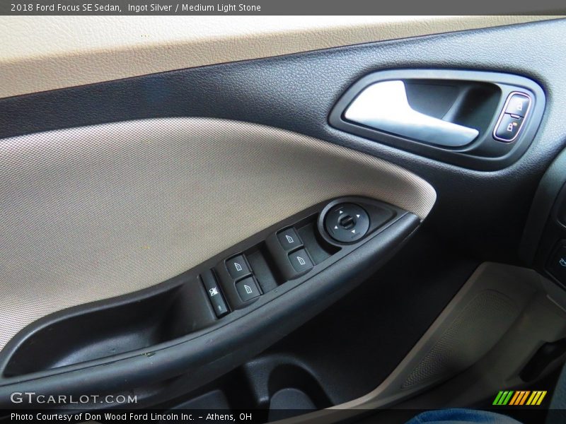 Ingot Silver / Medium Light Stone 2018 Ford Focus SE Sedan