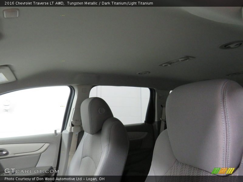 Tungsten Metallic / Dark Titanium/Light Titanium 2016 Chevrolet Traverse LT AWD