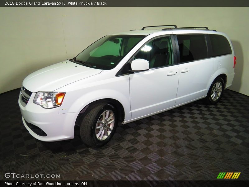 White Knuckle / Black 2018 Dodge Grand Caravan SXT