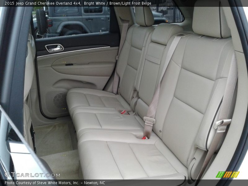 Bright White / Brown/Light Frost Beige 2015 Jeep Grand Cherokee Overland 4x4