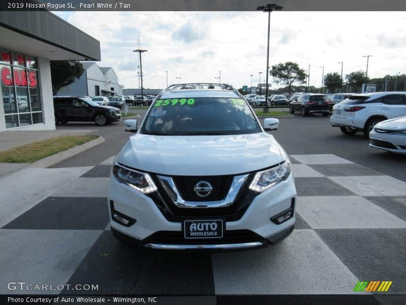 Pearl White / Tan 2019 Nissan Rogue SL