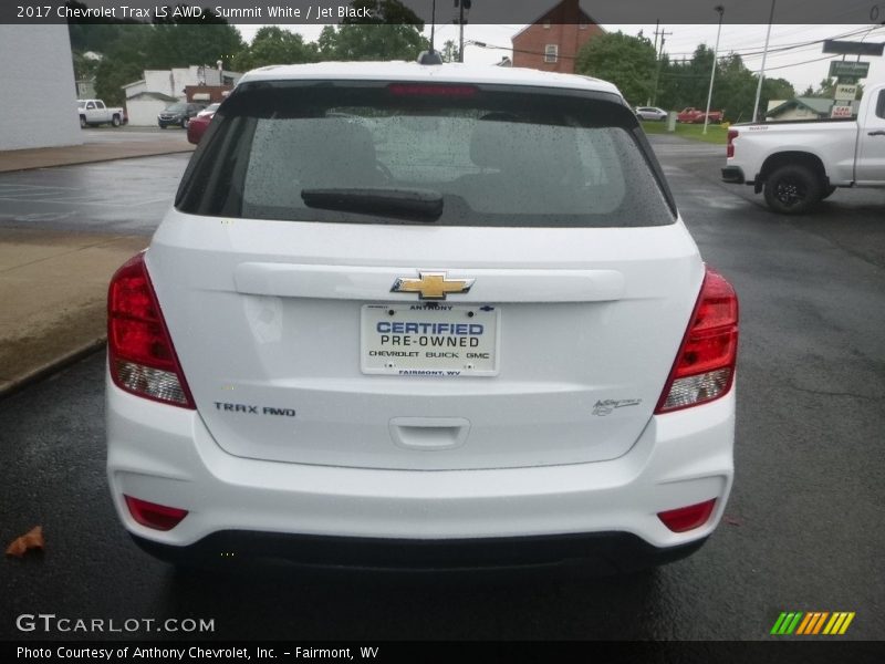 Summit White / Jet Black 2017 Chevrolet Trax LS AWD