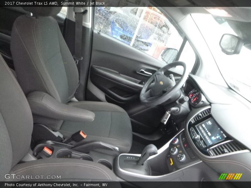 Summit White / Jet Black 2017 Chevrolet Trax LS AWD