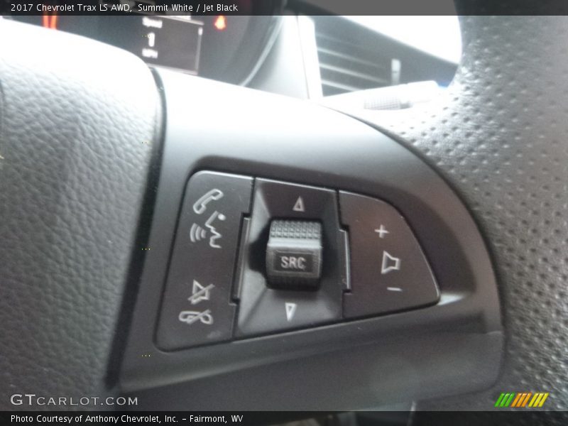 Summit White / Jet Black 2017 Chevrolet Trax LS AWD