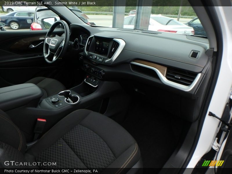 Summit White / Jet Black 2019 GMC Terrain SLE AWD