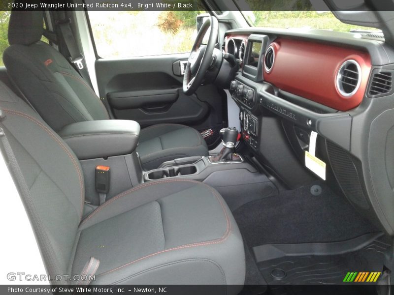 Bright White / Black 2020 Jeep Wrangler Unlimited Rubicon 4x4