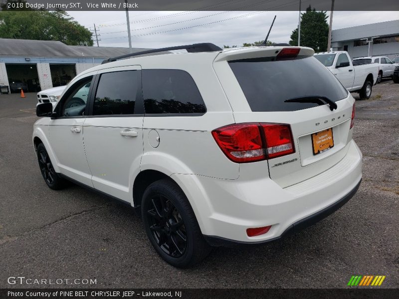 Vice White / Black 2018 Dodge Journey SXT