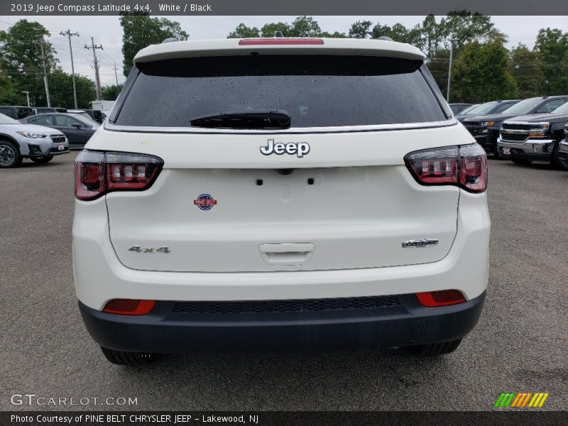 White / Black 2019 Jeep Compass Latitude 4x4