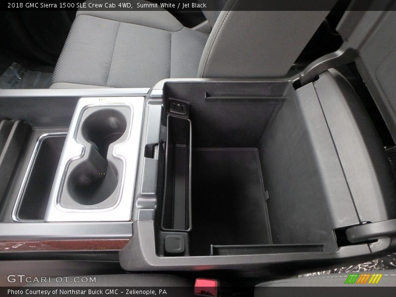 Summit White / Jet Black 2018 GMC Sierra 1500 SLE Crew Cab 4WD