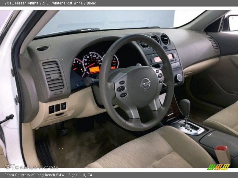 Winter Frost White / Blond 2011 Nissan Altima 2.5 S