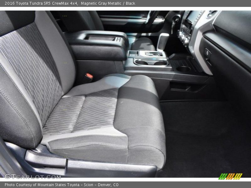 Magnetic Gray Metallic / Black 2016 Toyota Tundra SR5 CrewMax 4x4