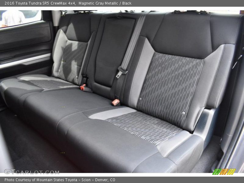 Magnetic Gray Metallic / Black 2016 Toyota Tundra SR5 CrewMax 4x4