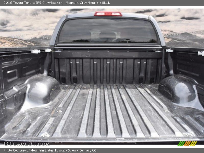Magnetic Gray Metallic / Black 2016 Toyota Tundra SR5 CrewMax 4x4