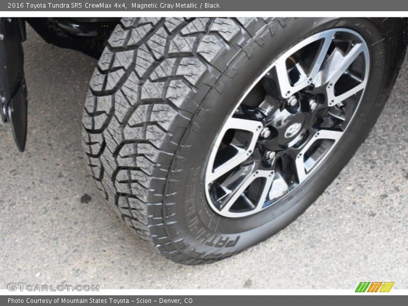 Magnetic Gray Metallic / Black 2016 Toyota Tundra SR5 CrewMax 4x4