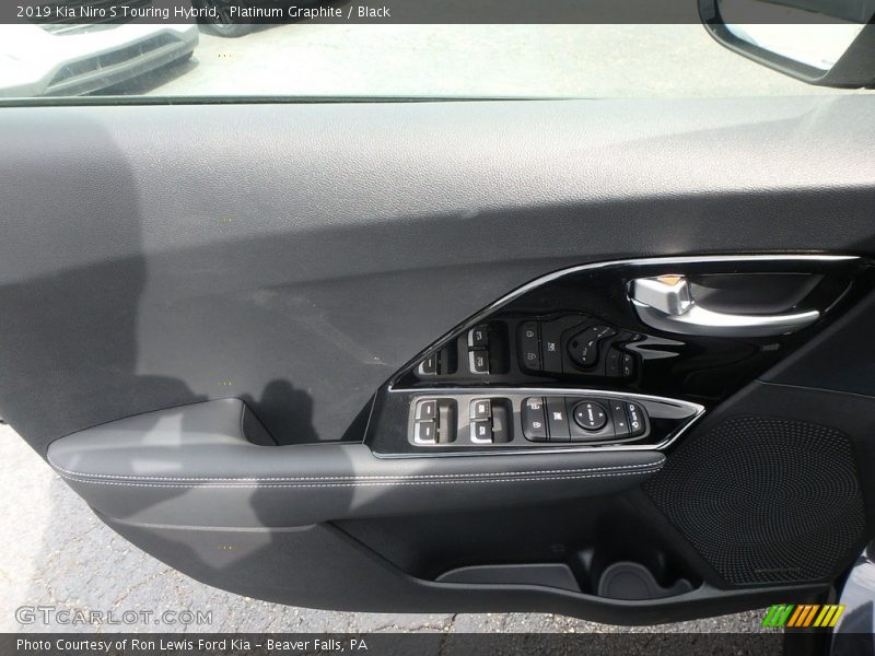 Platinum Graphite / Black 2019 Kia Niro S Touring Hybrid