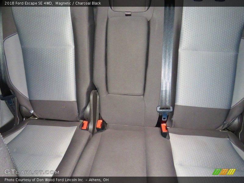 Magnetic / Charcoal Black 2018 Ford Escape SE 4WD
