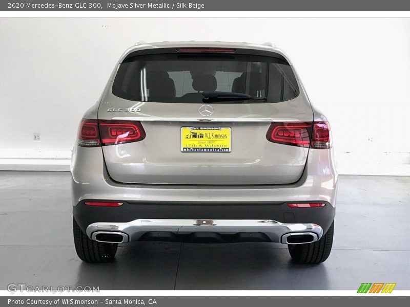 Mojave Silver Metallic / Silk Beige 2020 Mercedes-Benz GLC 300