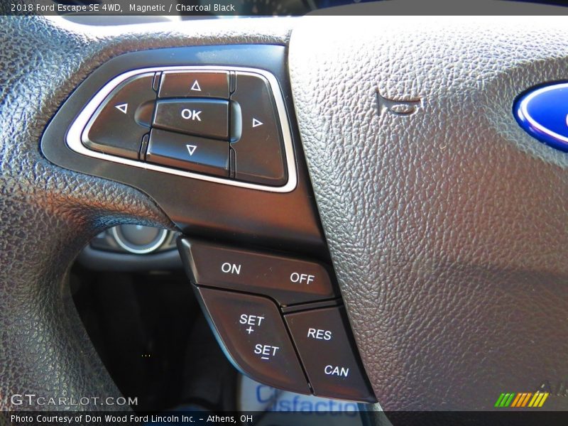 Magnetic / Charcoal Black 2018 Ford Escape SE 4WD