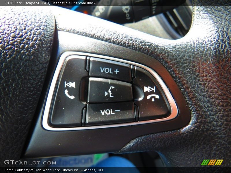 Magnetic / Charcoal Black 2018 Ford Escape SE 4WD