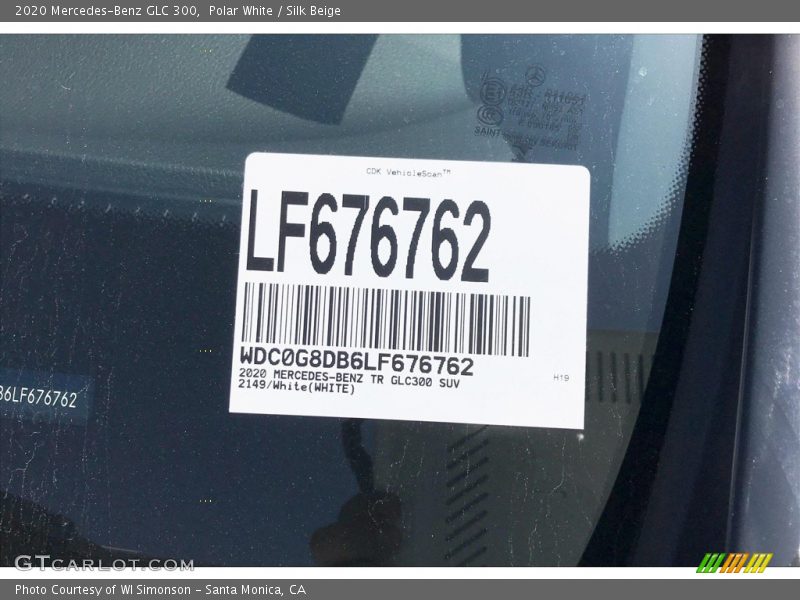 Polar White / Silk Beige 2020 Mercedes-Benz GLC 300