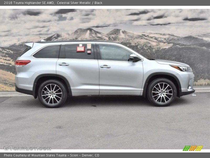 Celestial Silver Metallic / Black 2018 Toyota Highlander SE AWD