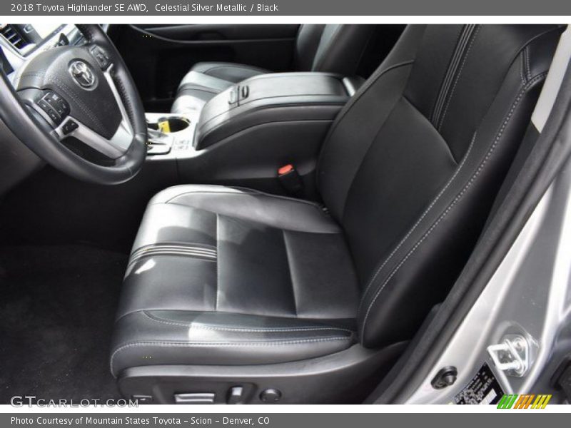 Celestial Silver Metallic / Black 2018 Toyota Highlander SE AWD
