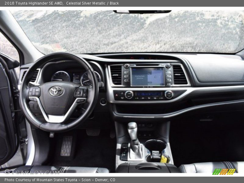 Celestial Silver Metallic / Black 2018 Toyota Highlander SE AWD
