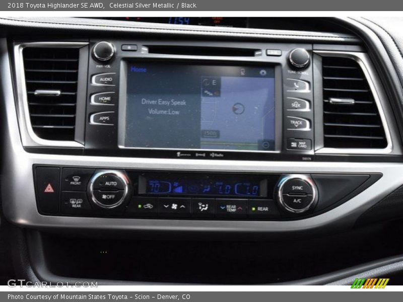 Celestial Silver Metallic / Black 2018 Toyota Highlander SE AWD