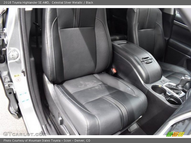 Celestial Silver Metallic / Black 2018 Toyota Highlander SE AWD
