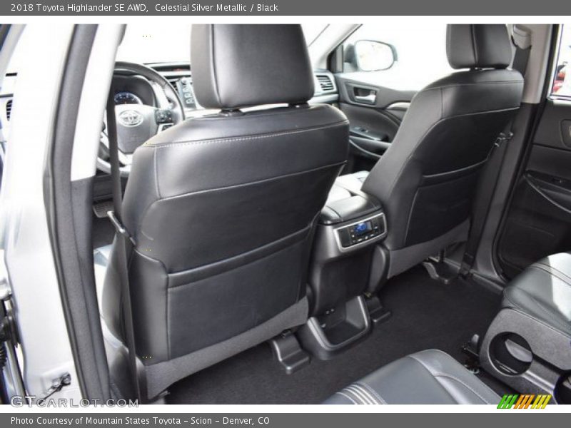 Celestial Silver Metallic / Black 2018 Toyota Highlander SE AWD